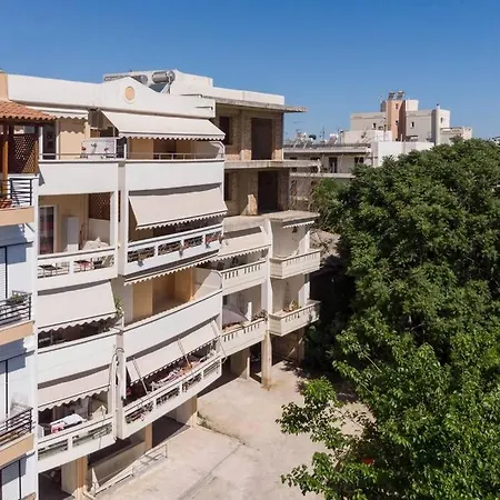 Διαμέρισμα Βright apartment close to beach&city center