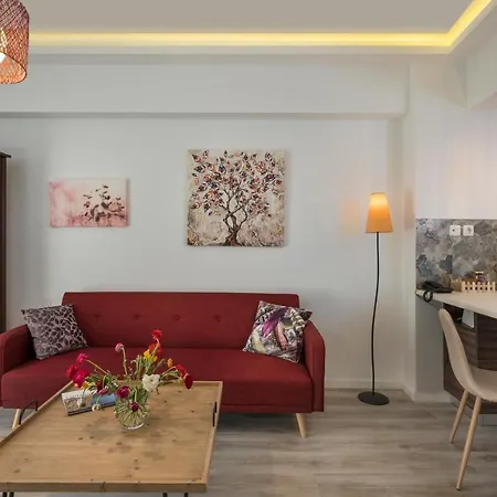 Βright apartment close to beach&city center * Χανιά