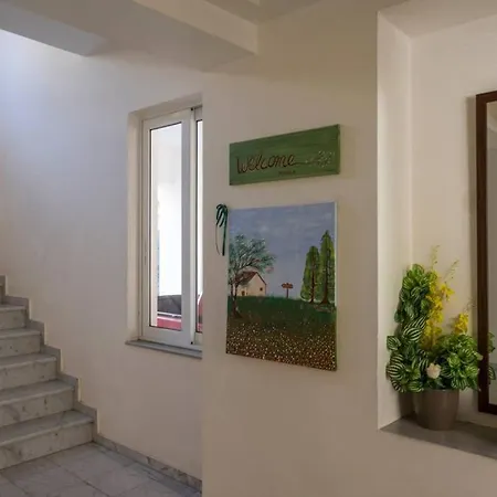 Βright Apartment Close To Beach & City Center *