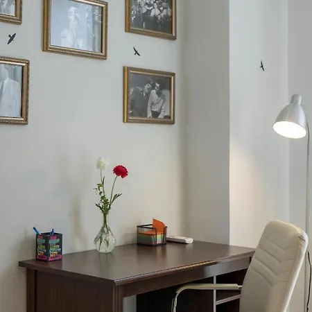 Daire Βright Apartment Close To Beach & City Center *