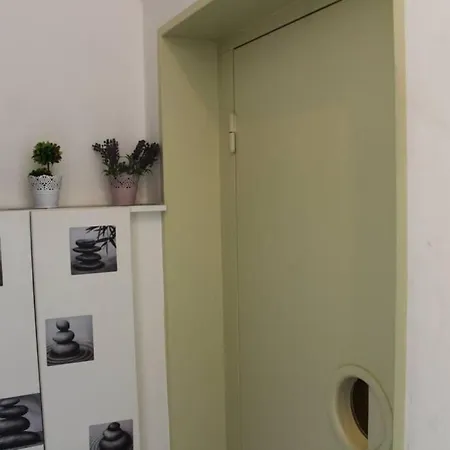 Βright Apartment Close To Beach & City Center Chania (Crete)