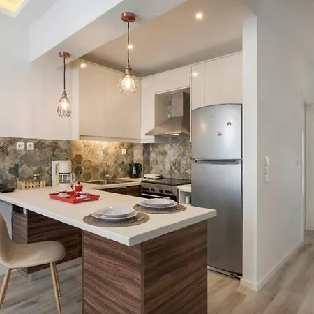 Βright Apartment Close To Beach & City Center Lägenhet Chania (Crete)